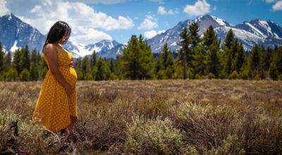 Pregnant woman enjoys scenic mountain view after moving to Colorado | CU Medicine OB-GYN East Denver (Rocky Mountain)